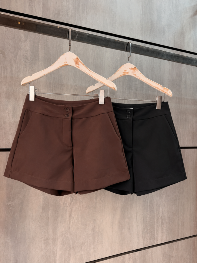 Short Luisa